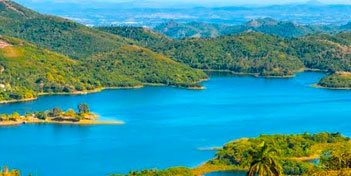 Lac Hanabanilla, Cuba