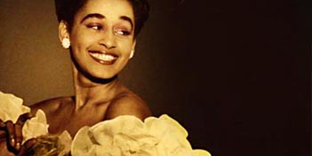 Omara Portuondo - Killing Me Softly